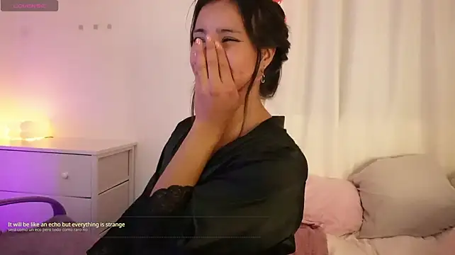 AbyWhitee Chat XXX live
