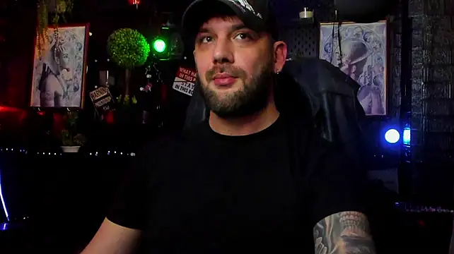 LexHardy – Naživo XXX chat