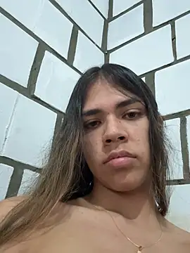EmmaBlake1 Live XXX-Chat