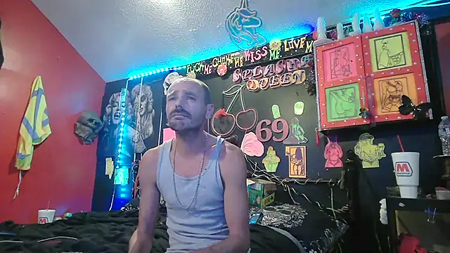 Czat XXX na żywo – Splash_Queen420