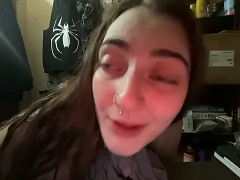 Snowbunnycake_131's Live XXX Chat