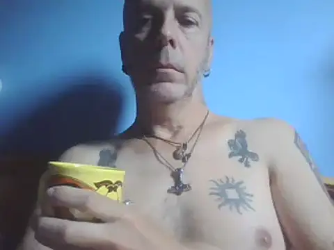 SHARPSkinhead Chat XXX live