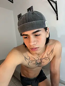 XXX chat uživo modela Mao_mdn
