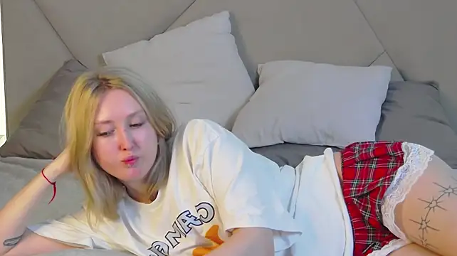 MarianeSun Live XXX-Chat