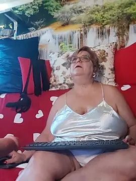 QueenPammy1 – Live XXX-chat