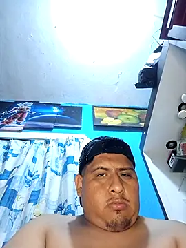 ramito1007 Adlı Modelin Canlı XXX Sohbeti