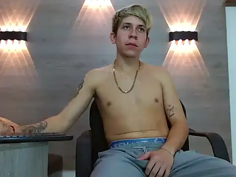 Chat +18 de Gaeliitto ao vivo