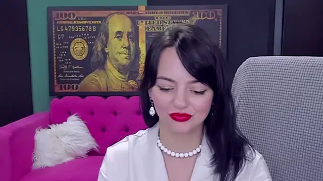 Chat +18 de BellaRowan ao vivo