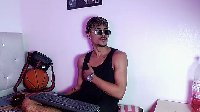 Angel_foxc13のライブXXXチャット