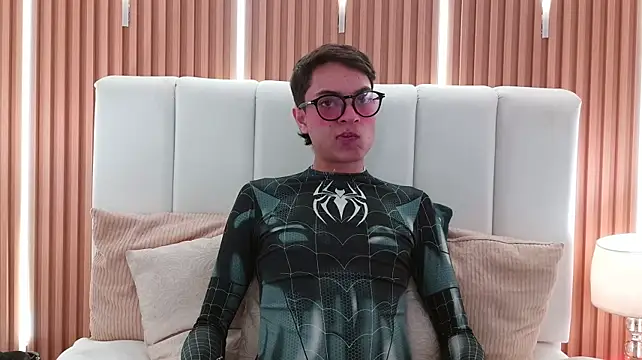 Hell_Boy_06 Live XXX-chat