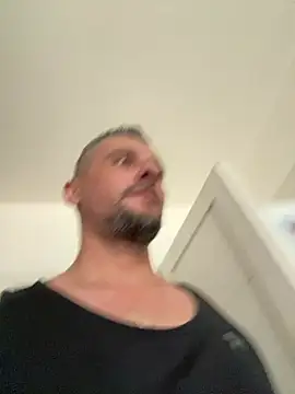 Chat XXX ao vivo de InsaneMattt
