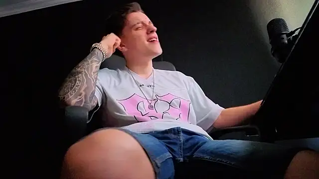 FelixStarkk – Live XXX-chat