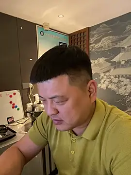 zhang1118 Adlı Modelin Canlı XXX Sohbeti