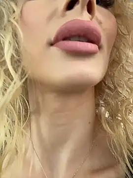 Czat XXX na żywo – AngieShae
