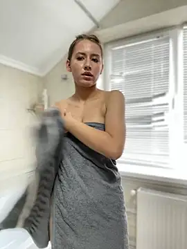 AriNova_ Live XXX-Chat