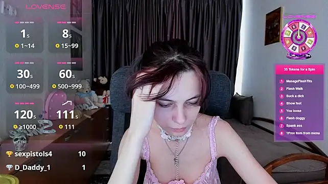 MiniLysii live XXX chat