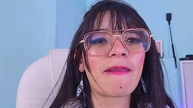 Emerald_gh Live XXX-Chat