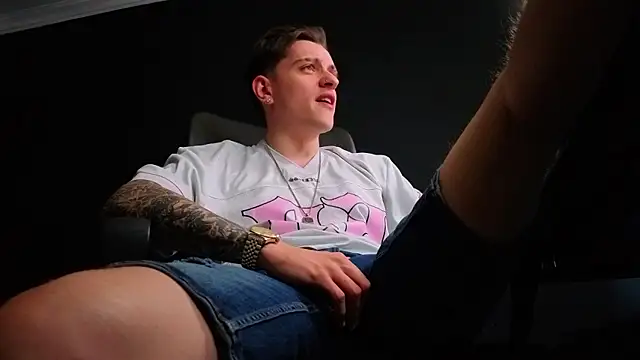 FelixStarkk live XXX chat