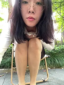 kikitt520's Live XXX Chat