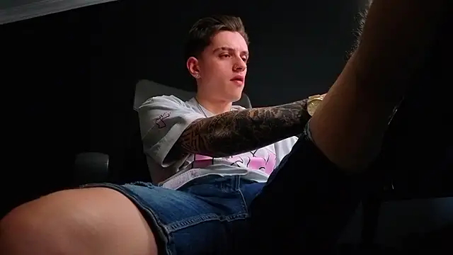 XXX chat uživo modela FelixStarkk