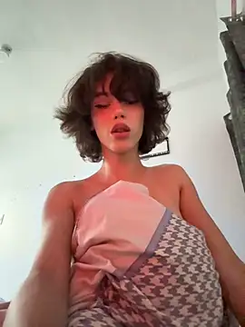 Carlita_cute XXX чат на живо