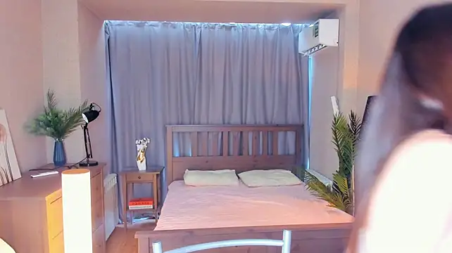 JulissaLipoma's Live XXX Chat