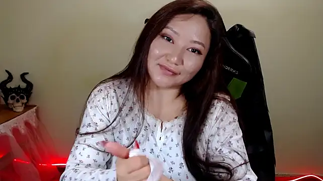 LisaAsianFlower Chat XXX live
