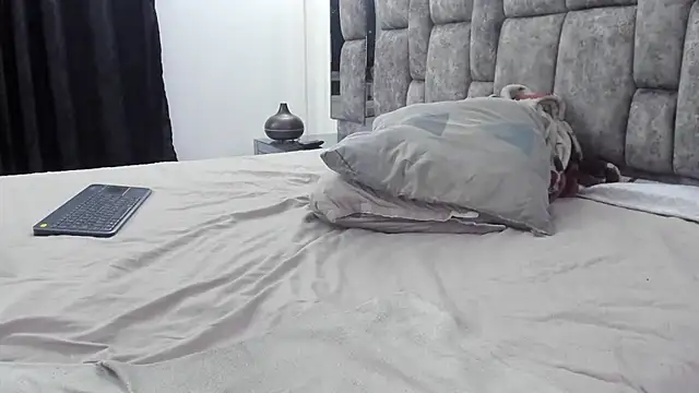 MalconStonne Live XXX Chat