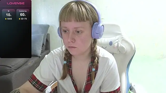 June_shy0 Chat XXX live