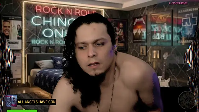 Czat XXX na żywo – chino_roz