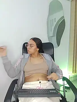 צ'אט XXX בשידור חי של ritzabeth_daniel