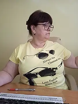 Chatroom XXX en direct de BrandiOhNight