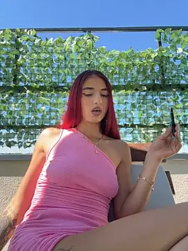 Chatroom XXX en direct de VixenRosse