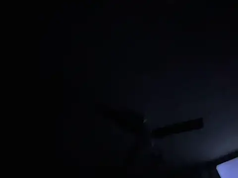 DeeDee-69's Webcam Show