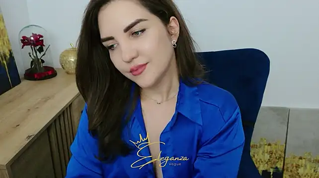Chat XXX ao vivo de Eleganzavogue