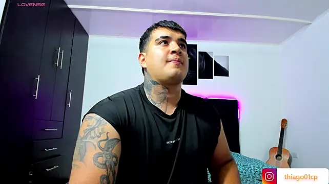 Онлайн чат XXX thiago__cp01