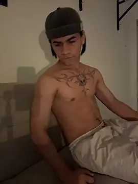 Mao_mdn élő XXX-chatje