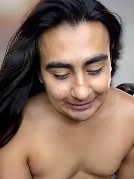 _Dylan_7 Adlı Modelin Canlı XXX Sohbeti