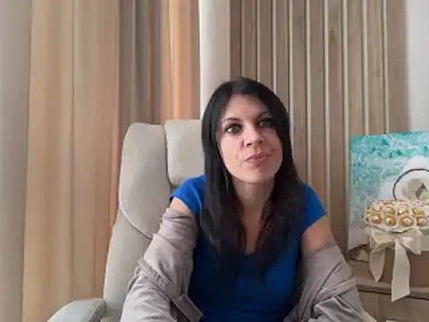 XXX chat uživo modela InjaAtHome