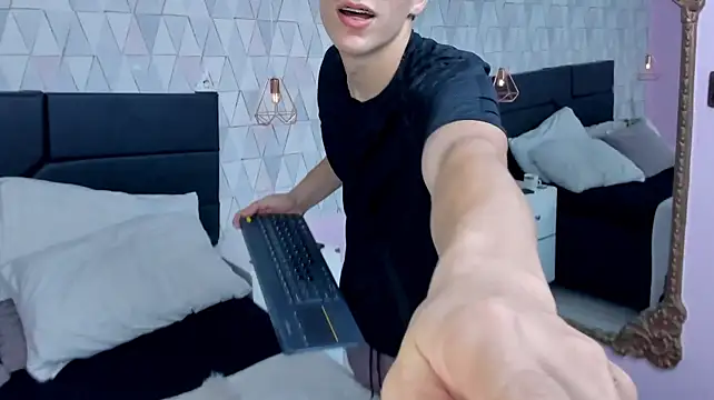 TheGhostforeeonssn Live XXX chat