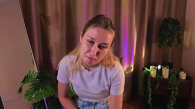 LuckyLudomania Live XXX-Chat