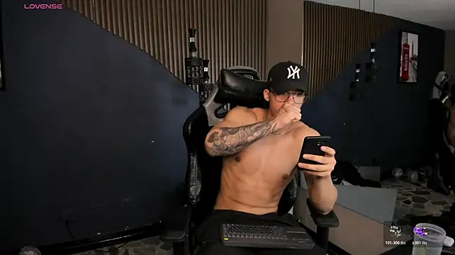 Chat +18 de Axxel_Muscle ao vivo