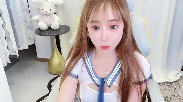 Nini-7's Live XXX Chat