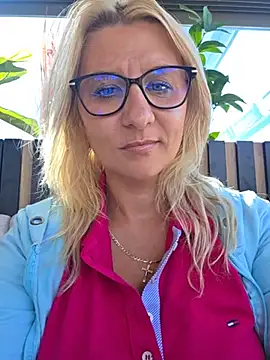 KaylinJan live XXX chat