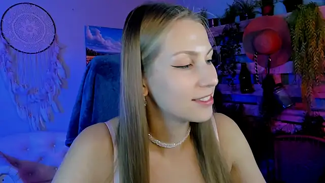 Show modela EvelinaSolt na web-kameri