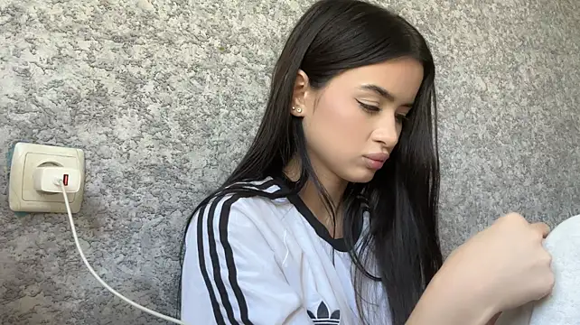 TeganBenek Live XXX-chat