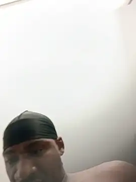 007Giovani's Webcam Show