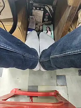 X-boy-11 Show in webcam