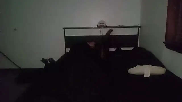 Opondestre00420 Chat XXX in diretta