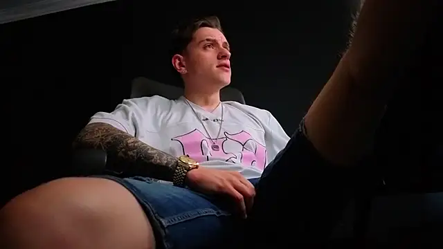 XXX chat uživo modela FelixStarkk